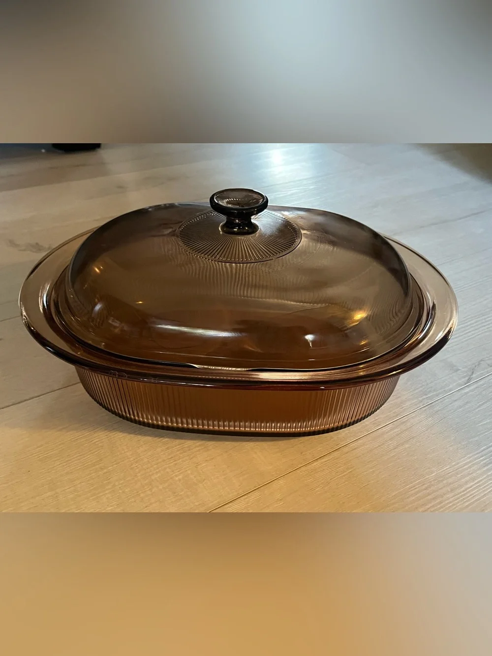 Amber Glass Covered Casserole Dish - Home Kitchen